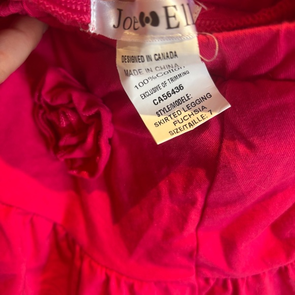 Hot pink leggings with attached skirt and flower Girls 7 - Picture 3 of 3